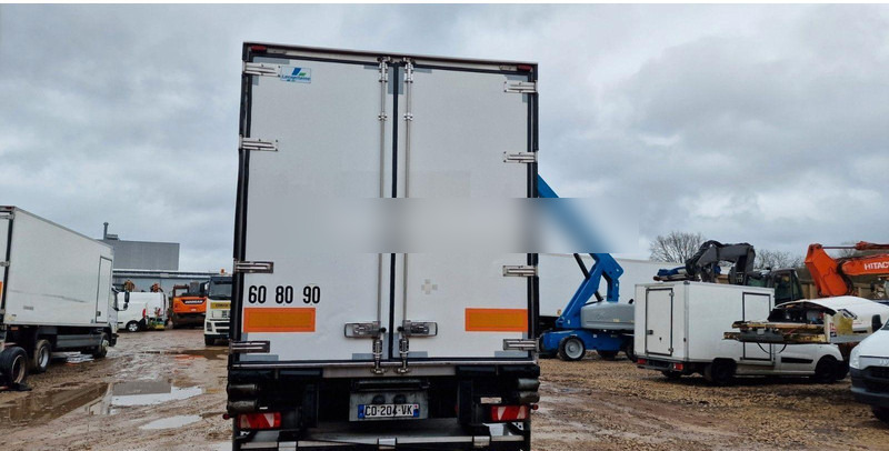 Fruehauf - סמיטריילר עם קירור: תמונה 5 Fruehauf - סמיטריילר עם קירור: תמונה 5