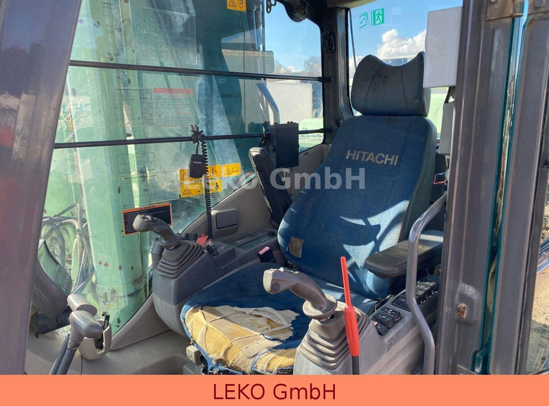 מחפר סורק Hitachi ZX 350 LC-3: תמונה 19