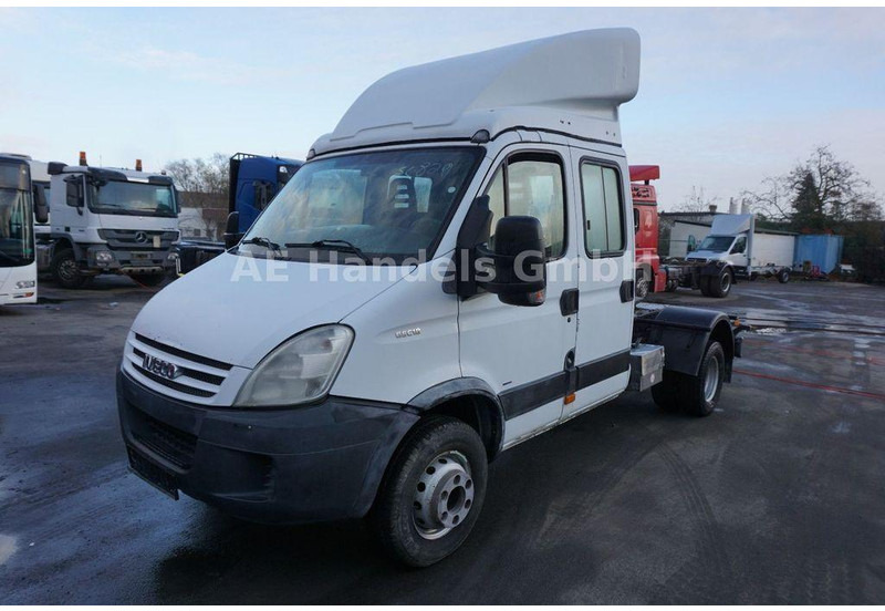 Iveco 65C18D Tractor - יחידת טרקטור: תמונה 1 Iveco 65C18D Tractor - יחידת טרקטור: תמונה 1