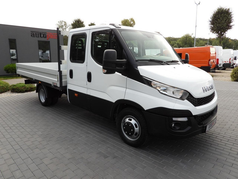 Iveco DAILY 35C17 SKRZYNIA PODWÓJNA KABINA DOKA 7 MIEJSC TEMPOMAT BLIŹ - כלי רכב מסחרי במיטה שטוחה: תמונה 4 Iveco DAILY 35C17 SKRZYNIA PODWÓJNA KABINA DOKA 7 MIEJSC TEMPOMAT BLIŹ - כלי רכב מסחרי במיטה שטוחה: תמונה 4
