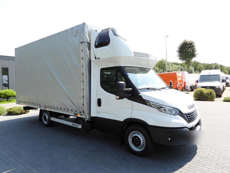 Iveco DAILY 35S18 PLANDEKA 10 PALET WEBASTO TEMPOMAT LEDY PNEUMATYKA K - כלי רכב מסחרי עם וילונות צד: תמונה 4 Iveco DAILY 35S18 PLANDEKA 10 PALET WEBASTO TEMPOMAT LEDY PNEUMATYKA K - כלי רכב מסחרי עם וילונות צד: תמונה 4