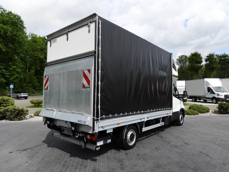 Iveco DAILY 35S18 PLANDEKA WINDA 8 PALET WEBASTO TEMPOMAT KLIMATYZACJA - כלי רכב מסחרי עם וילונות צד: תמונה 3 Iveco DAILY 35S18 PLANDEKA WINDA 8 PALET WEBASTO TEMPOMAT KLIMATYZACJA - כלי רכב מסחרי עם וילונות צד: תמונה 3