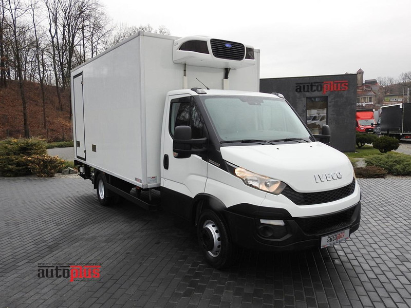 Iveco DAILY 70C17 CHŁODNIA 0*C WINDA 9 PALET ZASILANIE 230V TEMPOMAT K - כלי רכב מסחרי לקירור: תמונה 1 Iveco DAILY 70C17 CHŁODNIA 0*C WINDA 9 PALET ZASILANIE 230V TEMPOMAT K - כלי רכב מסחרי לקירור: תמונה 1