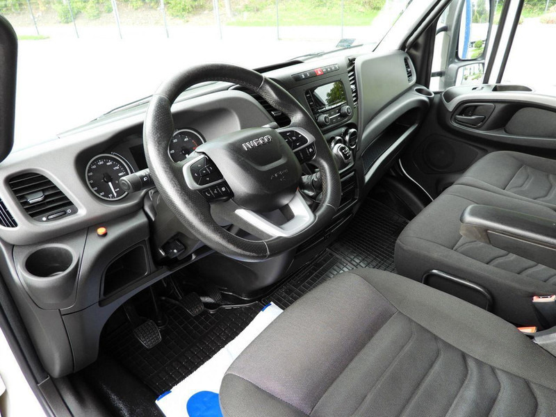 Iveco DAILY 72C18 PLANDEKA WINDA 14 PALET WEBASTO TEMPOMAT LEDY BLIŹNI - משאית תיבה: תמונה 2 Iveco DAILY 72C18 PLANDEKA WINDA 14 PALET WEBASTO TEMPOMAT LEDY BLIŹNI - משאית תיבה: תמונה 2