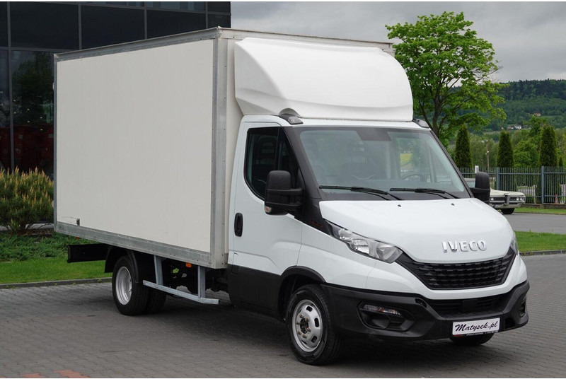 Iveco Daily 3,0 D / KONTENER / 2020 ROK /BLIŹNIAK / SPROWADZONY / PO K - כלי רכב מסחרי עם תיבה: תמונה 2 Iveco Daily 3,0 D / KONTENER / 2020 ROK /BLIŹNIAK / SPROWADZONY / PO K - כלי רכב מסחרי עם תיבה: תמונה 2