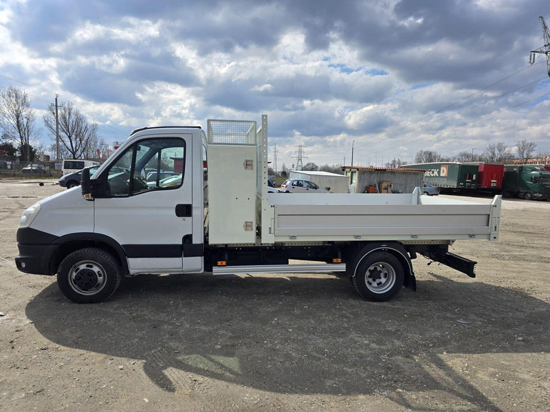 Iveco Daily 35 C 13 - Tipper + tool box - כלי רכב מסחרי מזהיר: תמונה 5 Iveco Daily 35 C 13 - Tipper + tool box - כלי רכב מסחרי מזהיר: תמונה 5