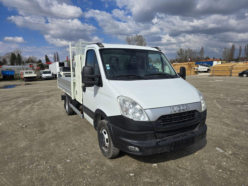 Iveco Daily 35 C 13 - Tipper + tool box - כלי רכב מסחרי מזהיר: תמונה 1 Iveco Daily 35 C 13 - Tipper + tool box - כלי רכב מסחרי מזהיר: תמונה 1