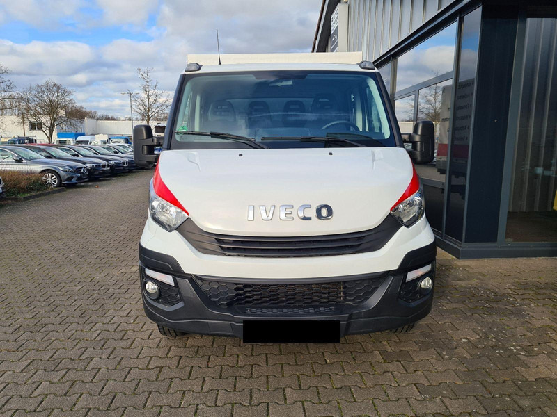 Iveco Daily 35 C15 Doka Curtain side - כלי רכב מסחרי עם וילונות צד: תמונה 2 Iveco Daily 35 C15 Doka Curtain side - כלי רכב מסחרי עם וילונות צד: תמונה 2