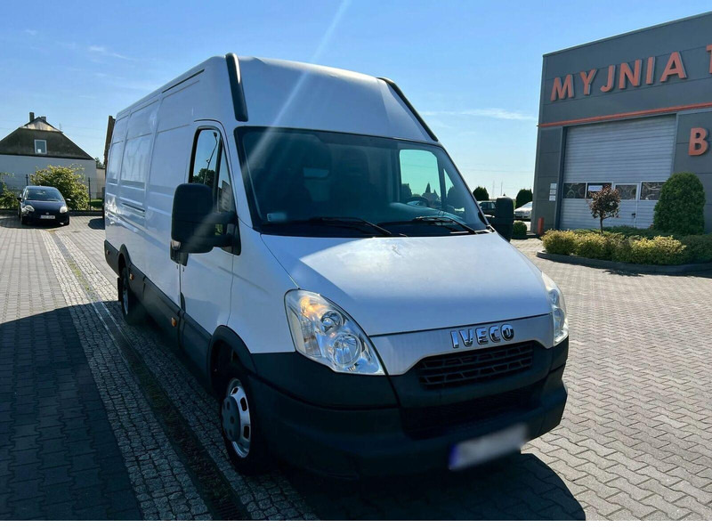 Iveco Daily 35C13 Blaszak L4H3 Long Maxi Max SALON PL - כלי רכב מסחרי עם תיבה: תמונה 5 Iveco Daily 35C13 Blaszak L4H3 Long Maxi Max SALON PL - כלי רכב מסחרי עם תיבה: תמונה 5