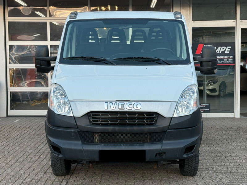 Iveco Daily 35C15 flatbed - כלי רכב מסחרי במיטה שטוחה, כלי רכב מסחרי קומבי: תמונה 2 Iveco Daily 35C15 flatbed - כלי רכב מסחרי במיטה שטוחה, כלי רכב מסחרי קומבי: תמונה 2