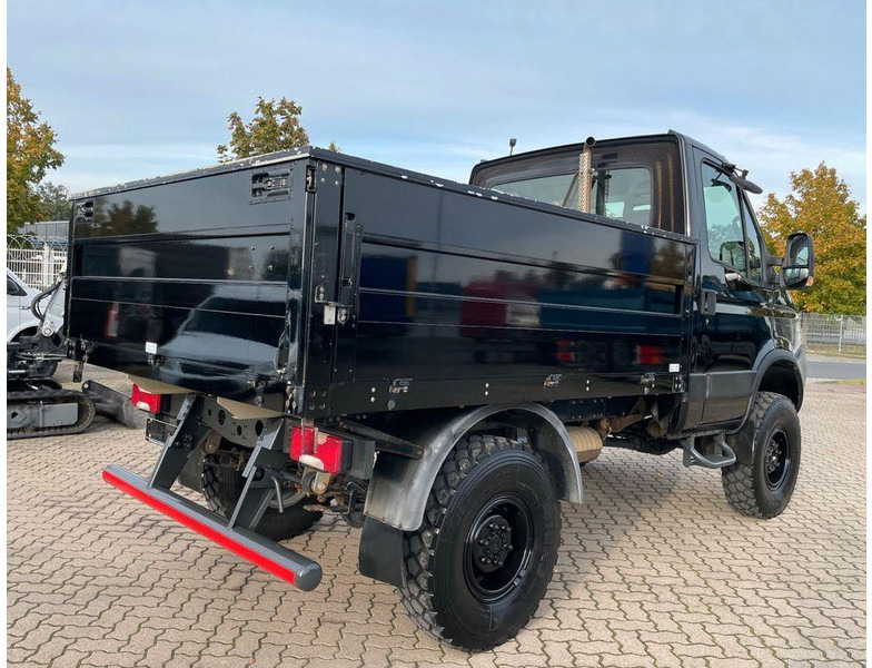Iveco Daily 35S17 Flatbed 4x4 - כלי רכב מסחרי במיטה שטוחה: תמונה 3 Iveco Daily 35S17 Flatbed 4x4 - כלי רכב מסחרי במיטה שטוחה: תמונה 3
