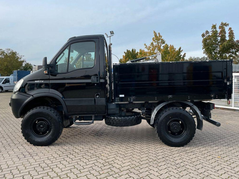 Iveco Daily 35S17 Flatbed 4x4 - כלי רכב מסחרי במיטה שטוחה: תמונה 2 Iveco Daily 35S17 Flatbed 4x4 - כלי רכב מסחרי במיטה שטוחה: תמונה 2