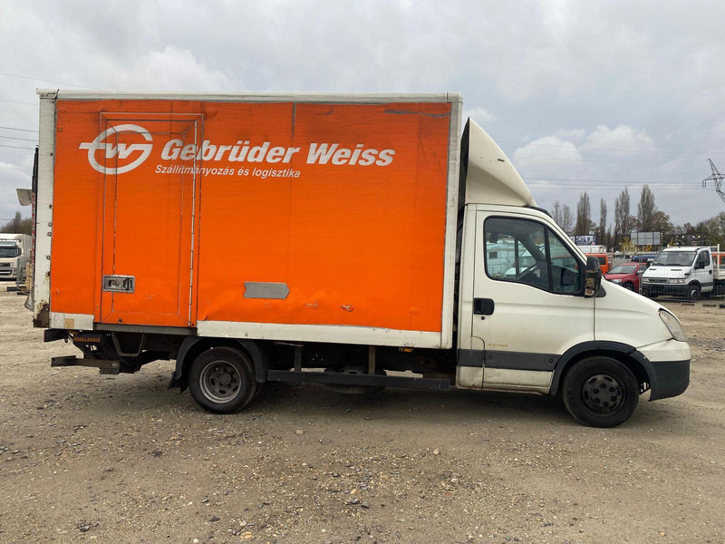Iveco Daily 40 C 15 - Koffer + DHollandia LBW - כלי רכב מסחרי עם תיבה: תמונה 4 Iveco Daily 40 C 15 - Koffer + DHollandia LBW - כלי רכב מסחרי עם תיבה: תמונה 4