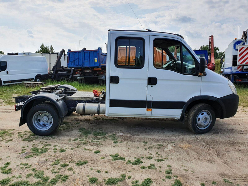 Iveco Daily 50C17 DOKA BE Mini Trekker - SZM - 3.5t - יחידת טרקטור: תמונה 4 Iveco Daily 50C17 DOKA BE Mini Trekker - SZM - 3.5t - יחידת טרקטור: תמונה 4
