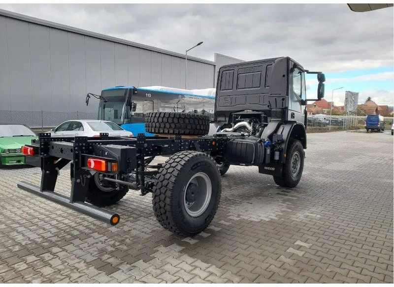 Iveco EuroCargo ML150E28WS - משאית עם שלדת תא: תמונה 5 Iveco EuroCargo ML150E28WS - משאית עם שלדת תא: תמונה 5