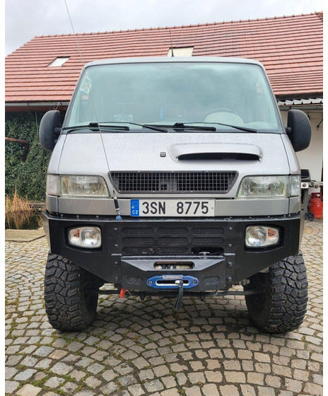 Iveco SCAM SMT 35. 3D 4x4 Off Road Van - כלי רכב מסחרי עם תיבה: תמונה 3 Iveco SCAM SMT 35. 3D 4x4 Off Road Van - כלי רכב מסחרי עם תיבה: תמונה 3