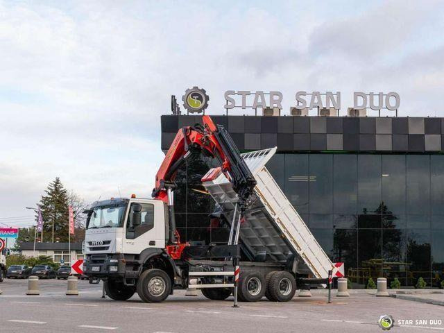 Iveco TRAKKER 360 6x6 PALFINGER PK 36002 Crane Kipper - מזהיר, משאית מנוף: תמונה 1 Iveco TRAKKER 360 6x6 PALFINGER PK 36002 Crane Kipper - מזהיר, משאית מנוף: תמונה 1