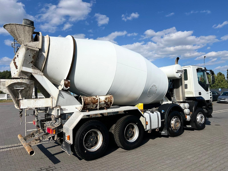 Iveco Trakker 410 CONCRETE MIXER LIEBHERR 904 9m³ - משאית מערבלת בטון: תמונה 4 Iveco Trakker 410 CONCRETE MIXER LIEBHERR 904 9m³ - משאית מערבלת בטון: תמונה 4