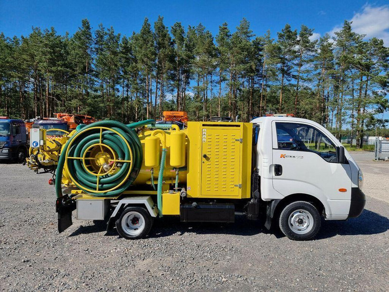 Kia Csatornatisztító - משאית ואקום: תמונה 4 Kia Csatornatisztító - משאית ואקום: תמונה 4