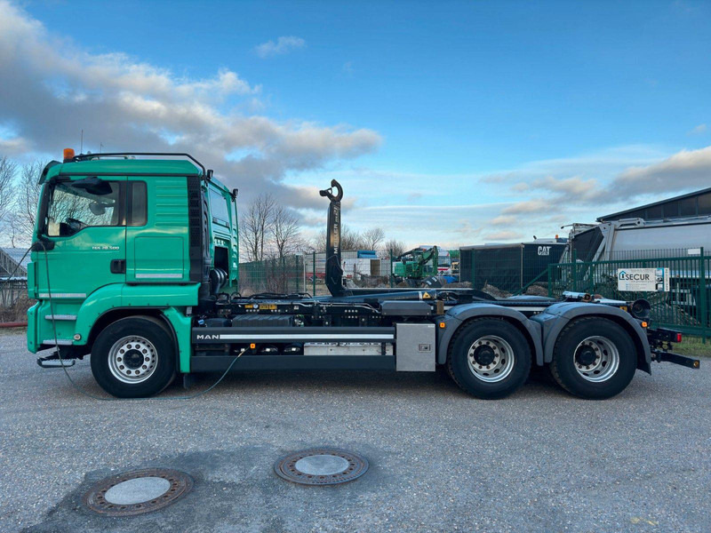 MAN 26.500 6x2 Retarder Meiller Funk | Motorschaden - משאית צד נופל/ שטוחה, משאית מנוף: תמונה 2 MAN 26.500 6x2 Retarder Meiller Funk | Motorschaden - משאית צד נופל/ שטוחה, משאית מנוף: תמונה 2