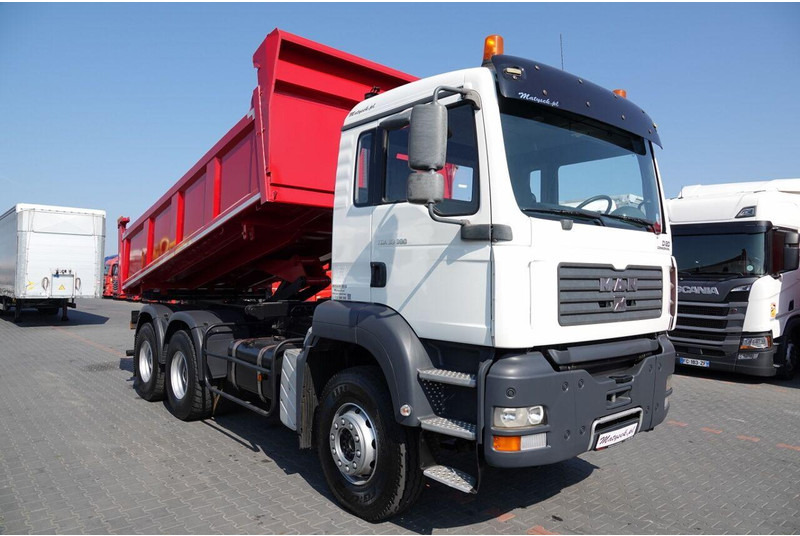 MAN TGA 33.390 / 6X4 / WYWROTKA 2 STRONNA / HYDROBURTA / MANUAL / SP - מזהיר: תמונה 4 MAN TGA 33.390 / 6X4 / WYWROTKA 2 STRONNA / HYDROBURTA / MANUAL / SP - מזהיר: תמונה 4