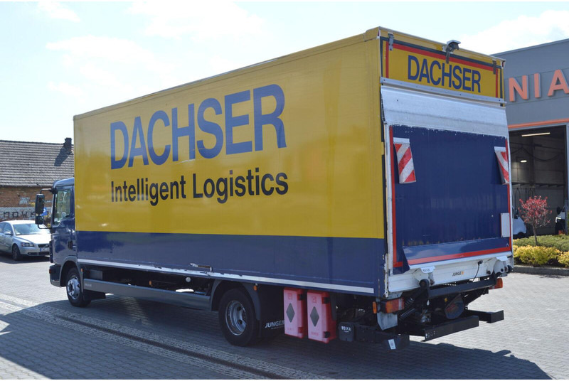 MAN TGL 12.250 CONTAINER+LIFT 1500 kg - משאית תיבה: תמונה 3 MAN TGL 12.250 CONTAINER+LIFT 1500 kg - משאית תיבה: תמונה 3