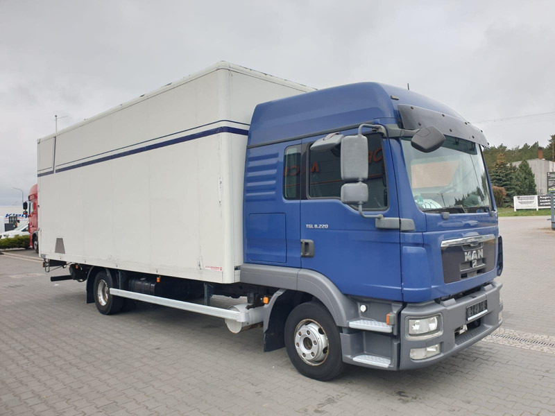 MAN TGL 8.220 EURO 5 CONTAINER+LIFT - משאית תיבה: תמונה 5 MAN TGL 8.220 EURO 5 CONTAINER+LIFT - משאית תיבה: תמונה 5