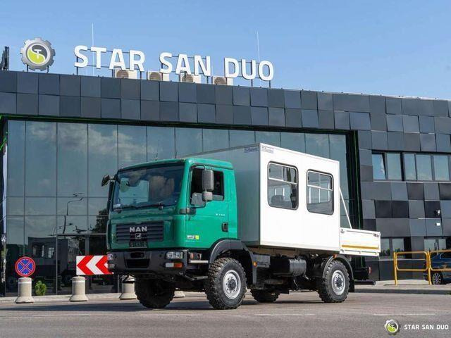 MAN TGM 13.240 4x4 BL Double Cab Camper BUS - משאית עם שלדת תא, משאית מנוף: תמונה 1 MAN TGM 13.240 4x4 BL Double Cab Camper BUS - משאית עם שלדת תא, משאית מנוף: תמונה 1