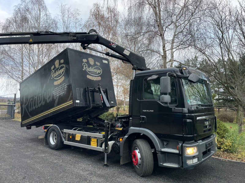 MAN TGM 15.250 Hoof lift + Crane - משאית הרמת וו, משאית מנוף: תמונה 4 MAN TGM 15.250 Hoof lift + Crane - משאית הרמת וו, משאית מנוף: תמונה 4