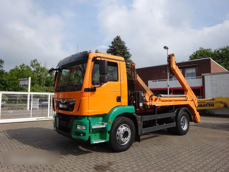 MAN TGM 18.340 Skip loader - משאית דילוג העמסה: תמונה 1 MAN TGM 18.340 Skip loader - משאית דילוג העמסה: תמונה 1