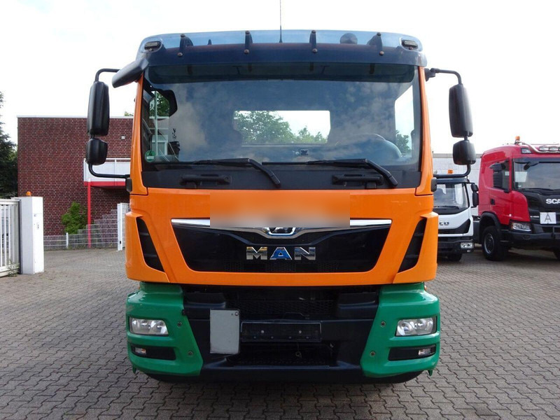 MAN TGM 18.340 Skip loader - משאית דילוג העמסה: תמונה 2 MAN TGM 18.340 Skip loader - משאית דילוג העמסה: תמונה 2