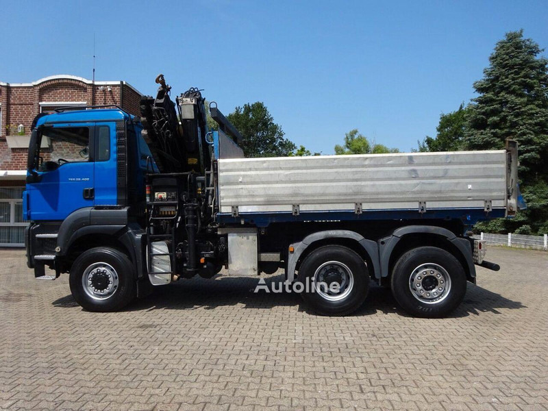 MAN TGS 28.400 - 3 way tipper+crane - מזהיר, משאית מנוף: תמונה 2 MAN TGS 28.400 - 3 way tipper+crane - מזהיר, משאית מנוף: תמונה 2