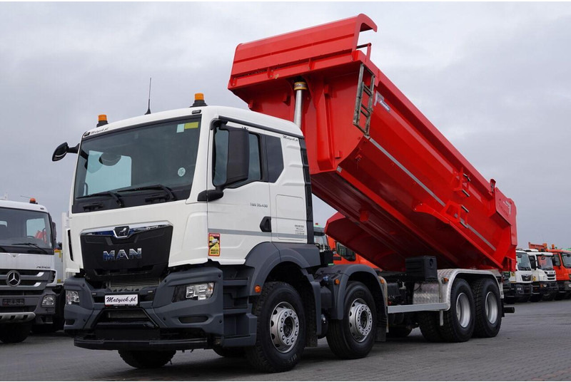 MAN TGS 35.430 / 8X4 / WYWROTKA TYLNOZSYPOWA / HYDROKLAPA / OPONY 10 - מזהיר: תמונה 1 MAN TGS 35.430 / 8X4 / WYWROTKA TYLNOZSYPOWA / HYDROKLAPA / OPONY 10 - מזהיר: תמונה 1