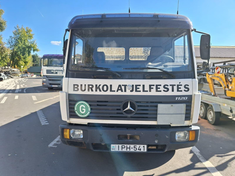 Mercedes-Benz 1120 - Pritsche - משאית צד נופל/ שטוחה: תמונה 2 Mercedes-Benz 1120 - Pritsche - משאית צד נופל/ שטוחה: תמונה 2