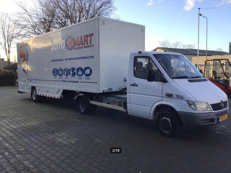 Mercedes-Benz 413 CDI BE Mini Trekker + Workshop Trailer - יחידת טרקטור: תמונה 2 Mercedes-Benz 413 CDI BE Mini Trekker + Workshop Trailer - יחידת טרקטור: תמונה 2