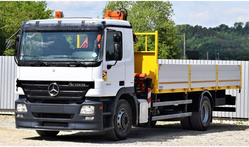 Mercedes-Benz ACTROS 1832 - מזהיר, משאית מנוף: תמונה 4 Mercedes-Benz ACTROS 1832 - מזהיר, משאית מנוף: תמונה 4
