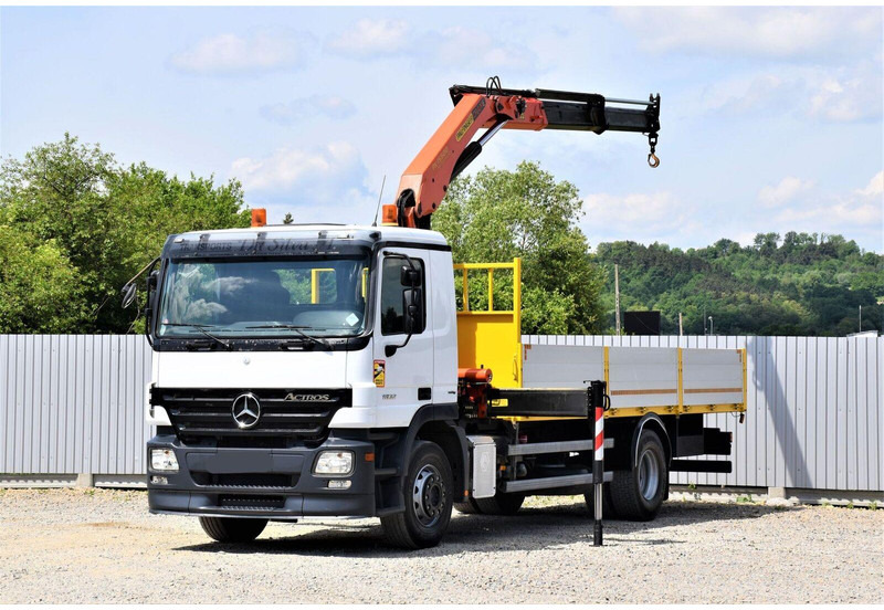 Mercedes-Benz ACTROS 1832 - מזהיר, משאית מנוף: תמונה 2 Mercedes-Benz ACTROS 1832 - מזהיר, משאית מנוף: תמונה 2