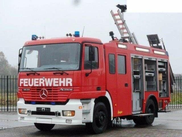 Mercedes-Benz ACTROS 1835 Feuerwehr 2080 L Fire Unit !! - משאית אש: תמונה 1 Mercedes-Benz ACTROS 1835 Feuerwehr 2080 L Fire Unit !! - משאית אש: תמונה 1