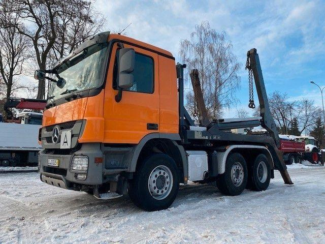 Mercedes-Benz ACTROS 1841 - משאית דילוג העמסה: תמונה 1 Mercedes-Benz ACTROS 1841 - משאית דילוג העמסה: תמונה 1
