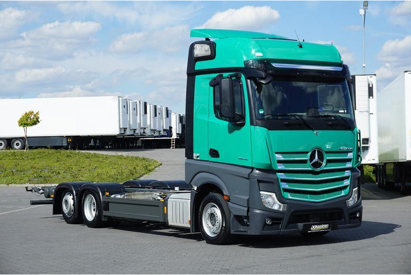 Mercedes-Benz ACTROS / 2548 / ACC / E 6 / MP 5 / MEGA / BDF 7,82 M / RETARDER - משאית עם שלדת תא: תמונה 1 Mercedes-Benz ACTROS / 2548 / ACC / E 6 / MP 5 / MEGA / BDF 7,82 M / RETARDER - משאית עם שלדת תא: תמונה 1