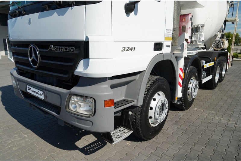 משאית מערבלת בטון Mercedes-Benz ACTROS 3241 / POMPOGRUSZKA / 8X4 / BETONIARKA + POMPA SERMAC 3Z2: תמונה 11 משאית מערבלת בטון Mercedes-Benz ACTROS 3241 / POMPOGRUSZKA / 8X4 / BETONIARKA + POMPA SERMAC 3Z2: תמונה 11