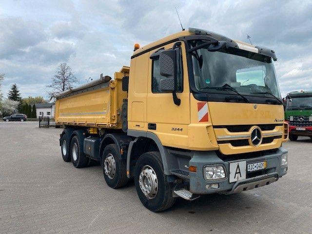 Mercedes-Benz ACTROS 3244 MP3 - מזהיר: תמונה 4 Mercedes-Benz ACTROS 3244 MP3 - מזהיר: תמונה 4