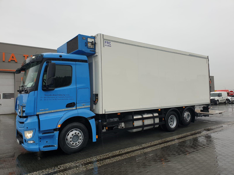 Mercedes-Benz ANTOS 2540 REFRIGERATOR + LIFT + SIDE DOOR - משאית קירור: תמונה 2 Mercedes-Benz ANTOS 2540 REFRIGERATOR + LIFT + SIDE DOOR - משאית קירור: תמונה 2