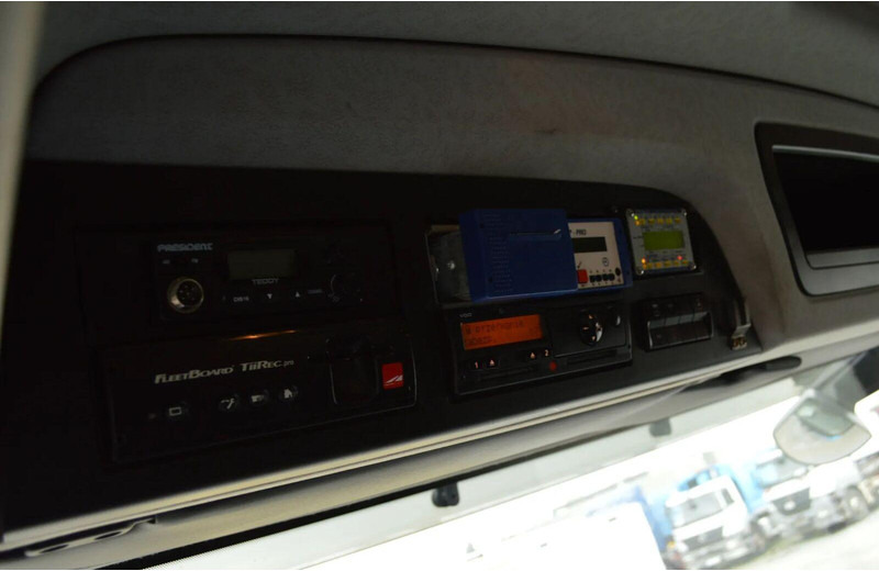 הַחכָּרָה Mercedes-Benz ANTOS 2540 REFRIGERATOR + LIFT + SIDE DOOR Mercedes-Benz ANTOS 2540 REFRIGERATOR + LIFT + SIDE DOOR: תמונה 16