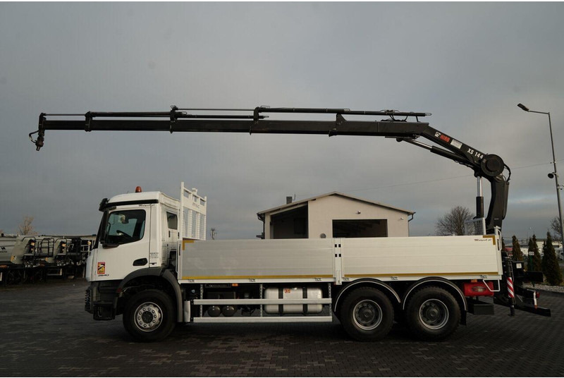 Mercedes-Benz AROCS 2640 / 6x4 / SKRZYNIOWY - 6,5 M / HDS HIAB 144 / wysów: 12 - משאית צד נופל/ שטוחה, משאית מנוף: תמונה 2 Mercedes-Benz AROCS 2640 / 6x4 / SKRZYNIOWY - 6,5 M / HDS HIAB 144 / wysów: 12 - משאית צד נופל/ שטוחה, משאית מנוף: תמונה 2