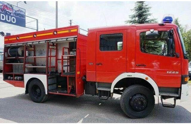 Mercedes-Benz ATEGO 1225 Firebrigade Feuerwehr - משאית אש: תמונה 4 Mercedes-Benz ATEGO 1225 Firebrigade Feuerwehr - משאית אש: תמונה 4