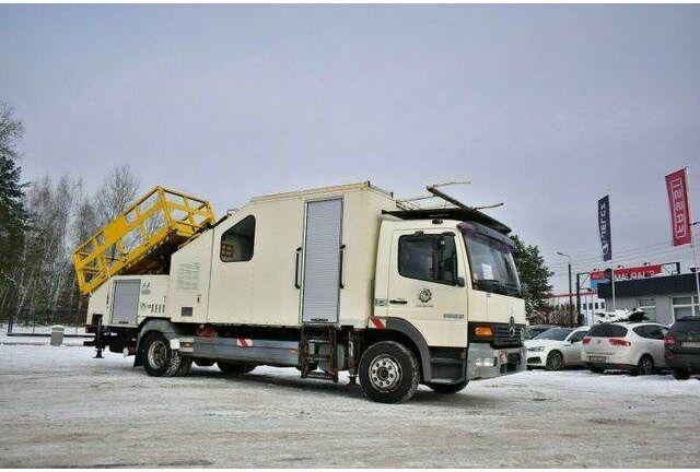 Mercedes-Benz ATEGO 1323 PK 8000T RAIL Platform - משאית, משאית מנוף: תמונה 3 Mercedes-Benz ATEGO 1323 PK 8000T RAIL Platform - משאית, משאית מנוף: תמונה 3