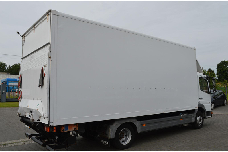 Mercedes-Benz ATEGO 816 CONTAINER+LIFT EURO 5 - משאית תיבה: תמונה 4 Mercedes-Benz ATEGO 816 CONTAINER+LIFT EURO 5 - משאית תיבה: תמונה 4