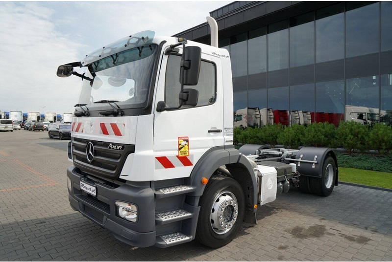 Mercedes-Benz AXOR 1829 - יחידת טרקטור: תמונה 5 Mercedes-Benz AXOR 1829 - יחידת טרקטור: תמונה 5
