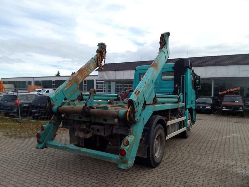 Mercedes-Benz Actros 1836 - משאית דילוג העמסה: תמונה 3 Mercedes-Benz Actros 1836 - משאית דילוג העמסה: תמונה 3